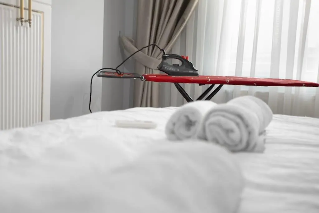 Large Apartment In A Quiet Area Istanbul Turkiet